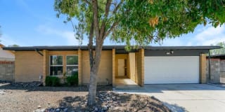 3401 West Westfal Drive 3401 West Westfal Drive Photo Gallery 1