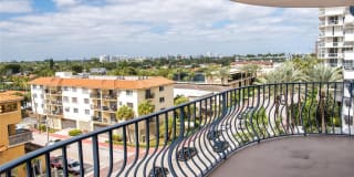 8877 Collins Ave 8877 Collins Ave Photo Gallery 1