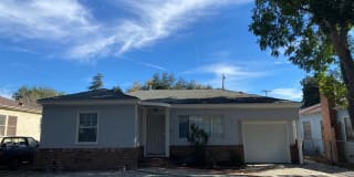 2717 N. Crescent Ave. 2717 N. Crescent Ave. Photo Gallery 1