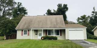 12504 Chalford Lane 12504 Chalford Lane Photo Gallery 1