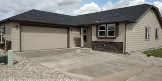 3329 E. Hope 3329 E. Hope Photo Gallery 1
