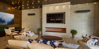 Pearl Rosemont Pearl Rosemont Photo Gallery 1