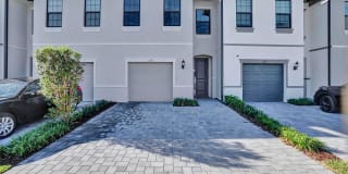 2126 N Appleton Cir N 2126 N Appleton Cir N Photo Gallery 1