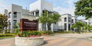 Broadstone Memorial Broadstone Memorial Photo Gallery 1