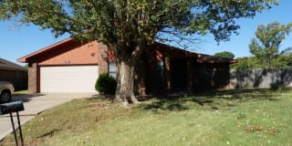 713 Rosewood Drive 713 Rosewood Drive Photo Gallery 1
