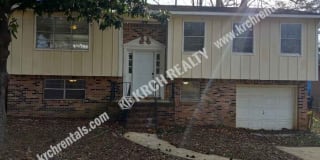 2125 Merry Dr NE 2125 Merry Dr NE Photo Gallery 1