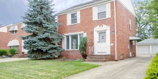 21431 Tracy Ave 21431 Tracy Ave Photo Gallery 1