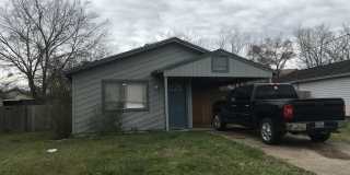300 Richards St # A 300 Richards St # A Photo Gallery 1