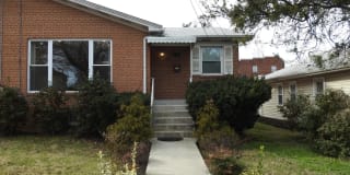 118 DIVISION AVENUE NE 118 DIVISION AVENUE NE Photo Gallery 1