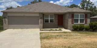936 Pinehurst Loop 936 Pinehurst Loop Photo Gallery 1