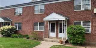 51 Arnold Way 51 Arnold Way Photo Gallery 1