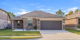 621 Creekview Dr 621 Creekview Dr Photo Gallery 1