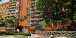 2450 NE 135 ST 504 2450 NE 135 ST 504 Photo Gallery 1