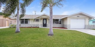 3562 Harbor Boulevard 3562 Harbor Boulevard Photo Gallery 1