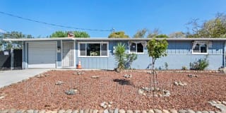 210 Baywood Dr 210 Baywood Dr Photo Gallery 1