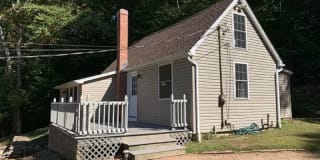 233 E Hill Rd 233 E Hill Rd Photo Gallery 1
