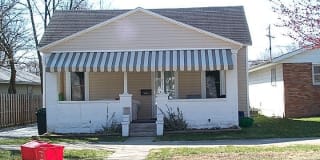 831 W 6th Street 831 W 6th Street Photo Gallery 1