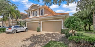7842 Hawthorne DR 7842 Hawthorne DR Photo Gallery 1