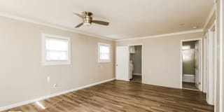1702 Lakeview Drive 1702 Lakeview Drive Photo Gallery 1