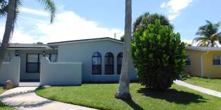 331 Coconut Drive 331 Coconut Drive Photo Gallery 1