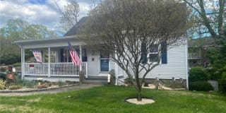 155 Edgemoor Road 155 Edgemoor Road Photo Gallery 1