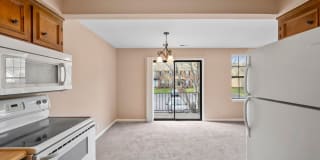 5755 Brentwood Trace 5755 Brentwood Trace Photo Gallery 1