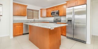 37 Cypress Avenue Unit #D 37 Cypress Avenue Unit #D Photo Gallery 1