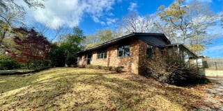 607 Auburn Dr 607 Auburn Dr Photo Gallery 1