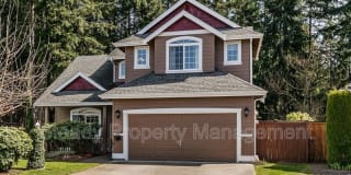 9528 173rd St Ct E 9528 173rd St Ct E Photo Gallery 1