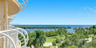 2843 S Bayshore Dr 2843 S Bayshore Dr Photo Gallery 1