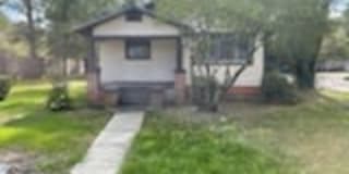 402 Cypress Ave 402 Cypress Ave Photo Gallery 1