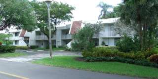 3145 N Palm Aire Dr 3145 N Palm Aire Dr Photo Gallery 1