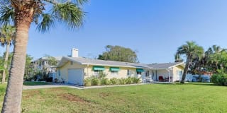 1305 GULF BOULEVARD 1305 GULF BOULEVARD Photo Gallery 1