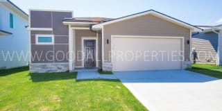 4658 172nd St 4658 172nd St Photo Gallery 1
