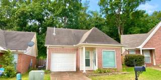 9831 Maggie Woods Lane 9831 Maggie Woods Lane Photo Gallery 1