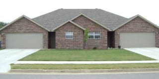 4207 Southwest Broadstone Avenue - 1 4207 Southwest Broadstone Avenue - 1 Photo Gallery 1