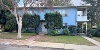 446 W Grinnell Dr 446 W Grinnell Dr Photo Gallery 1
