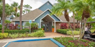 Twelve Oaks at Windermere Twelve Oaks at Windermere Photo Gallery 1
