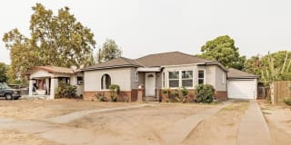 4509 E Illinois Ave 4509 E Illinois Ave Photo Gallery 1