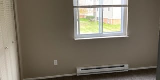 102 Gluck St Apt J 102 Gluck St Apt J Photo Gallery 1