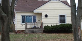 1725 N. Brookfield 1725 N. Brookfield Photo Gallery 1