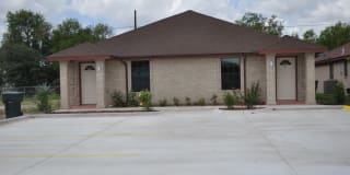 2120 W Barcelona Ave 2120 W Barcelona Ave Photo Gallery 1