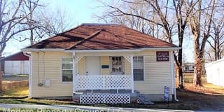 1107 N College Ave 1107 N College Ave Photo Gallery 1