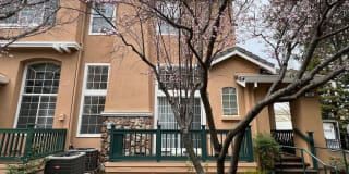 960 Falcon Ct. 960 Falcon Ct. Photo Gallery 1