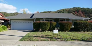 2210 Las Gallinas Ave 2210 Las Gallinas Ave Photo Gallery 1
