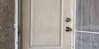 448 1/2 West California Ave 448 1/2 West California Ave Photo Gallery 1