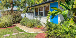 808 NE 17th Ter 808 NE 17th Ter Photo Gallery 1