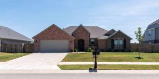 1040 Lakeview DR 1040 Lakeview DR Photo Gallery 1