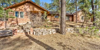 8558 Tanglewood Rd. 8558 Tanglewood Rd. Photo Gallery 1