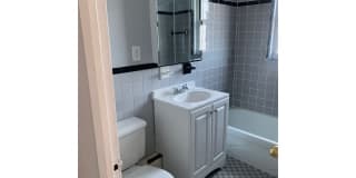 2340 North Ave Unit E22 2340 North Ave Unit E22 Photo Gallery 1